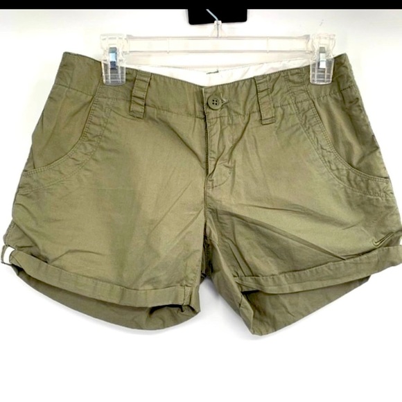 Nike Athletic Dept Cargo Green Shorts – Activewear, Size 2 🌿💪 - Picture 1 of 4